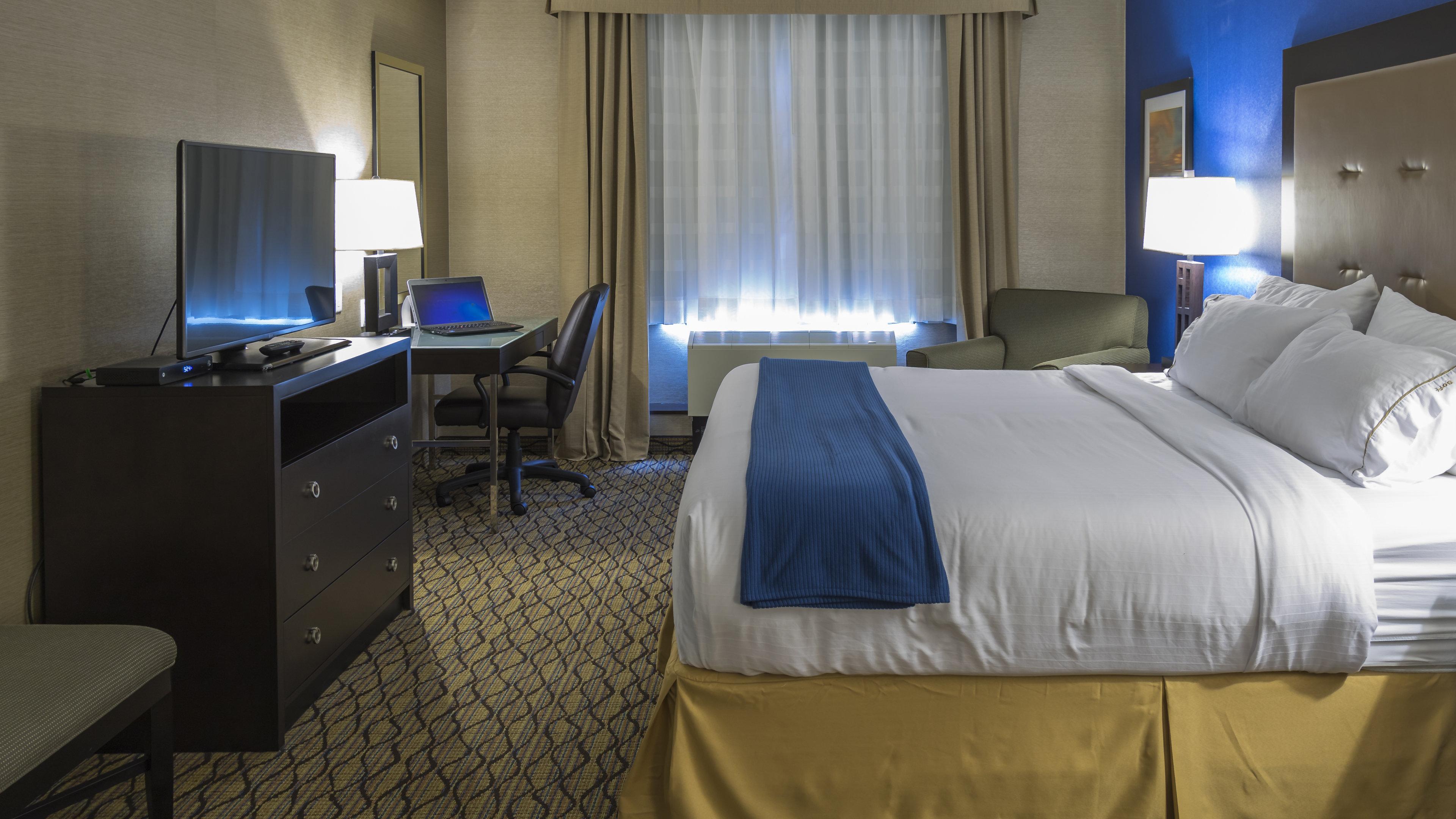 Holiday Inn Express Thunder Bay By Ihg Bagian luar foto