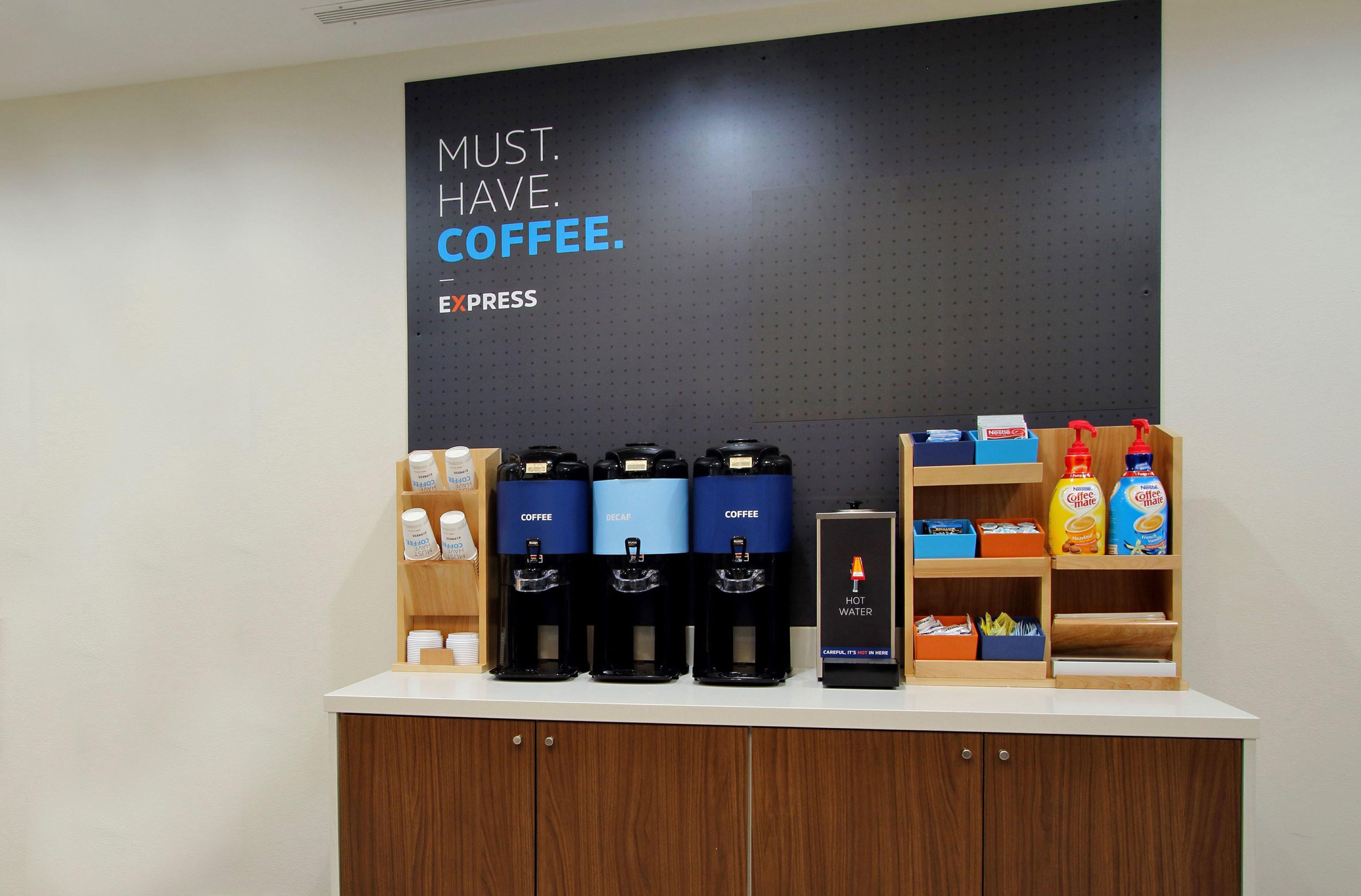 Holiday Inn Express Thunder Bay By Ihg Bagian luar foto