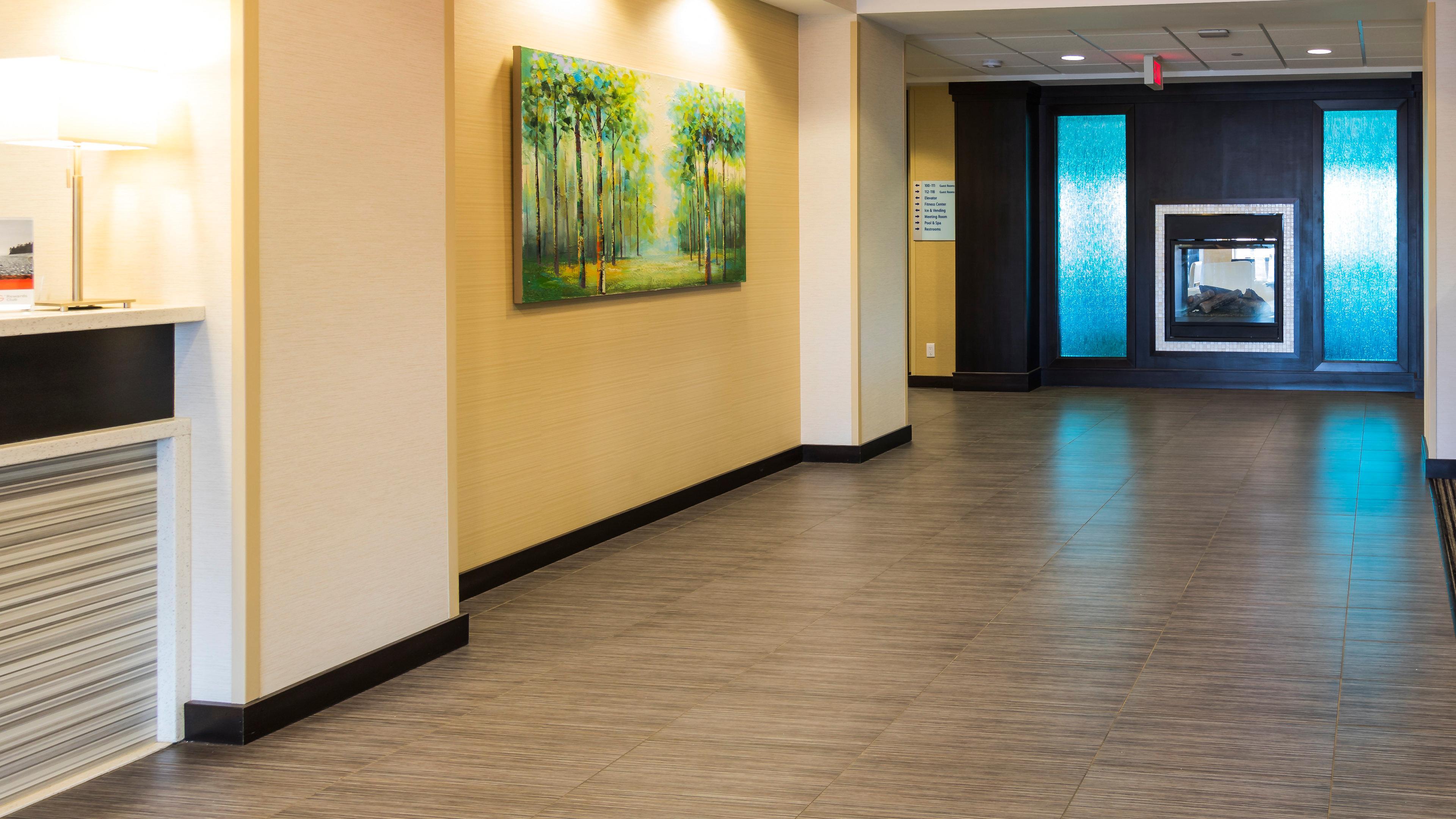 Holiday Inn Express Thunder Bay By Ihg Bagian luar foto